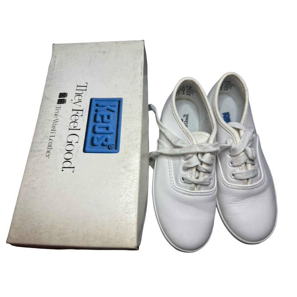 Vintage Keds 10 1/2 M  Kids white leather‎ Champion shoes sneakers.